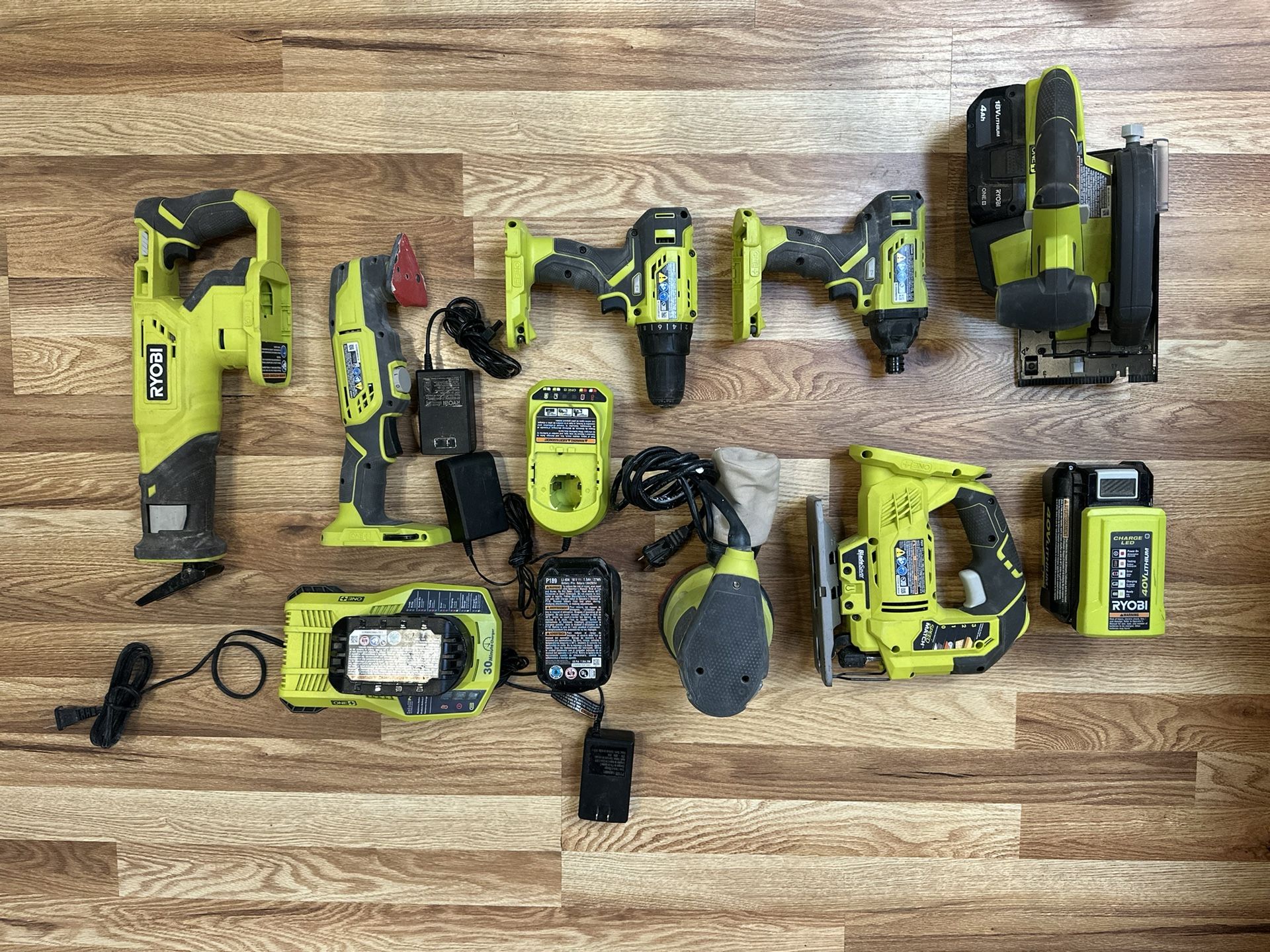 RYOBI ONE+ 18V Lithium-Ion Cordless 7-Tool Combo Kit with (3) 3Ah Batteries, Charger and Tool Bag