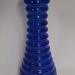 Beautiful Art Deco Ribbed Cobalt Blue Glass Vase 