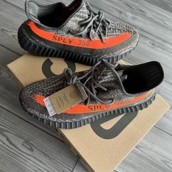 Yeezy 350 Carbon Beluga Size 10.5