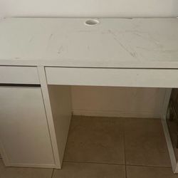 Vanity White Desk 