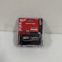 MILWAUKEE M18 18-Volt 5.0 Ah Lithium-Ion XC Extended Capacity Battery Pack