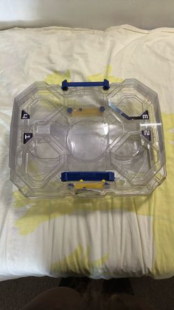 Beyblade Burst Evolution Switchstrike Battle Tower