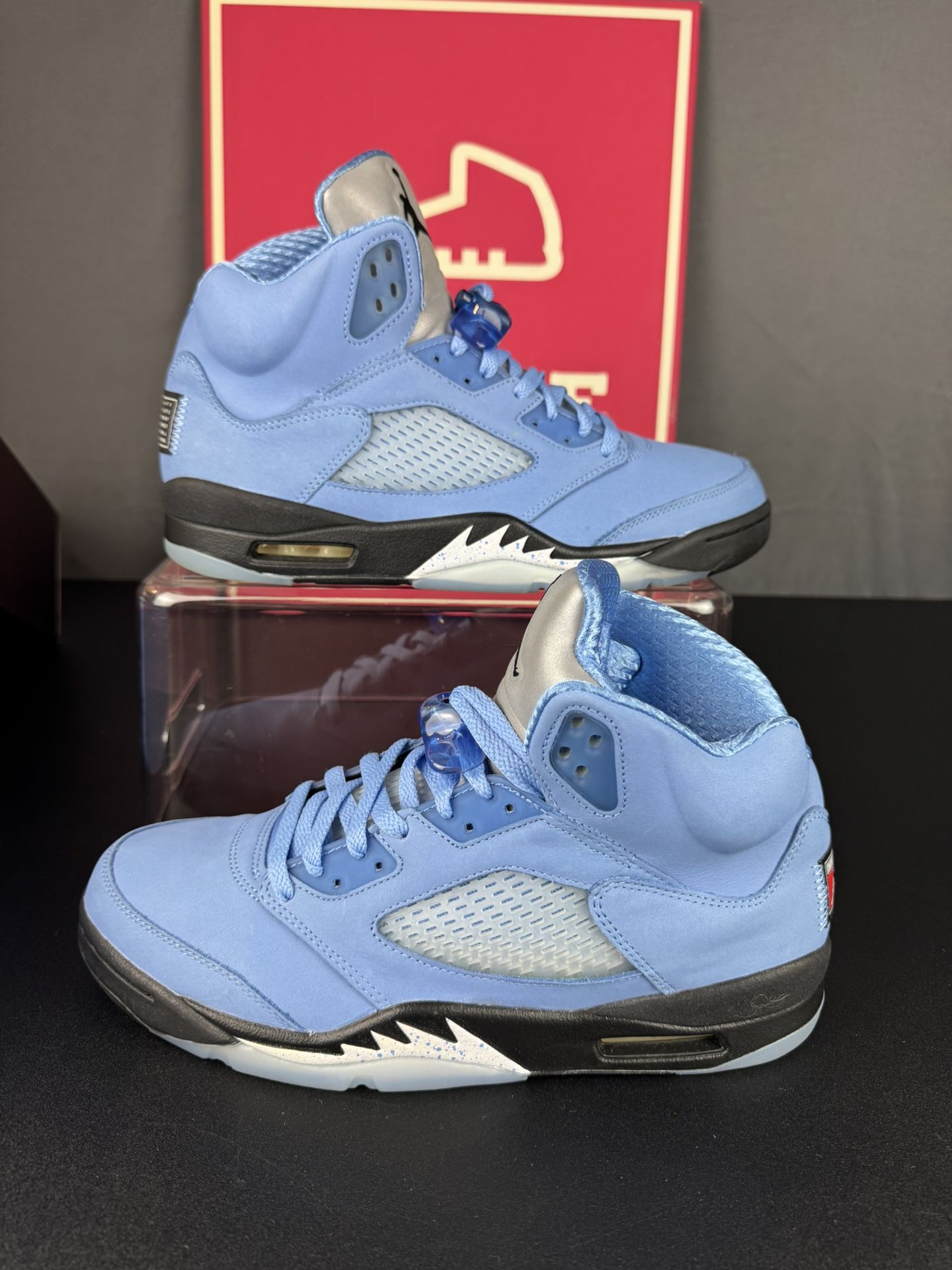 2023 Air Jordan 5 Retro SE 'UNC' Sz 10.5 Brand New/ Tried on