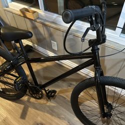 26 Inch Trident Bike