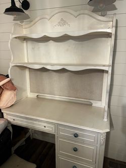 Fancy desk