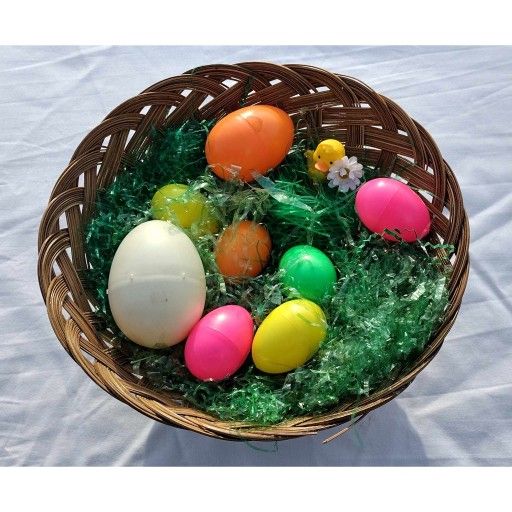 Round Bread Basket - Wicker/Philippines/Biscuit/Woven/Braided Bread Basket/French Country/Farmhouse (EASTER)