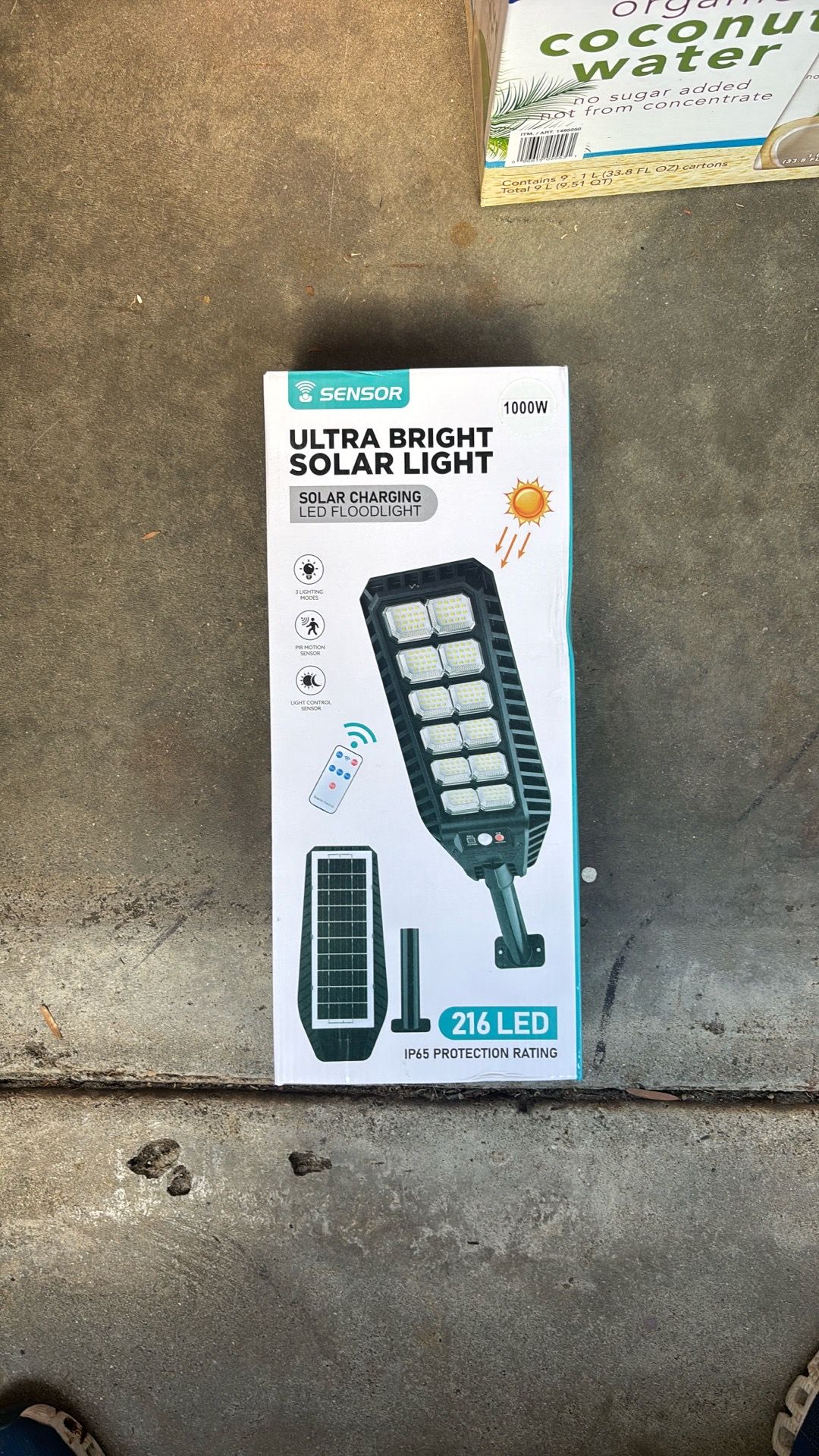 ULTRA BRIGHT SOLAR LIGHT