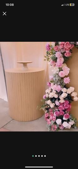 Cake Pedestal