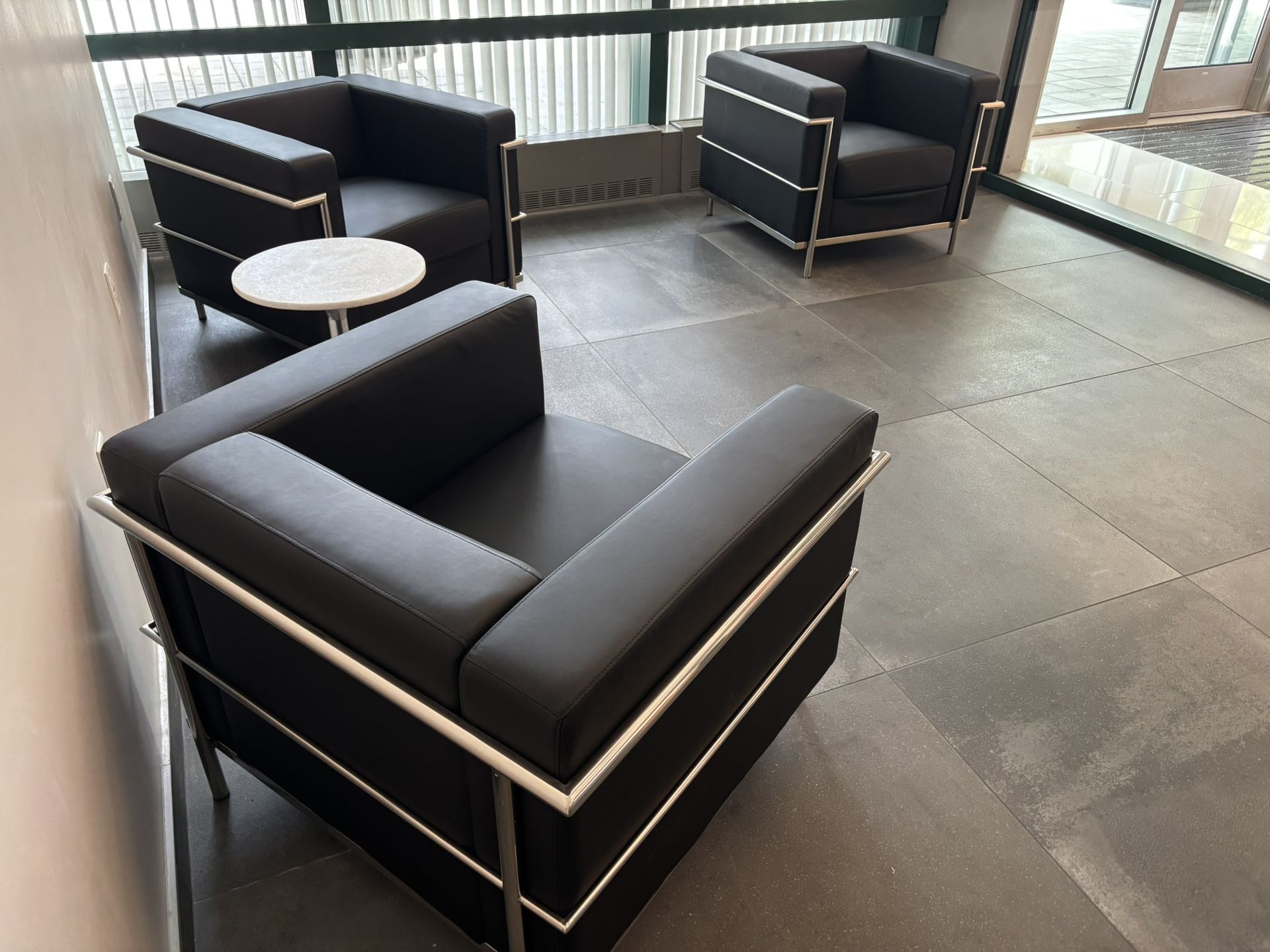 Meeting Room Couch Set , 3 Couches + 1 Table