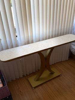 Console table