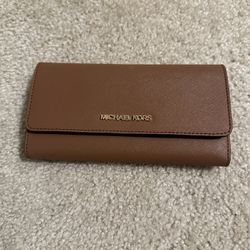 Tan Michael Kors Wallet