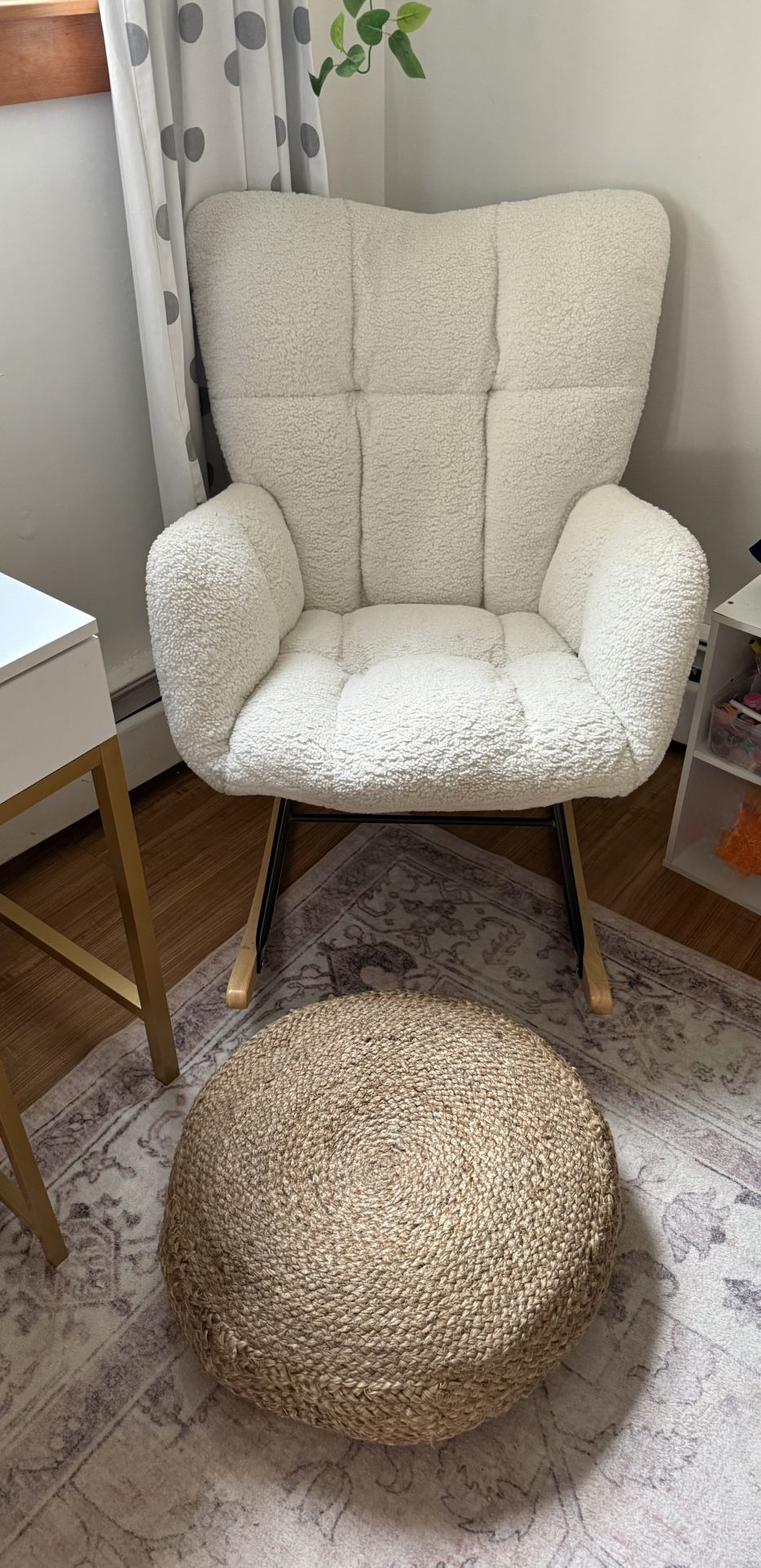 Nursing Chair