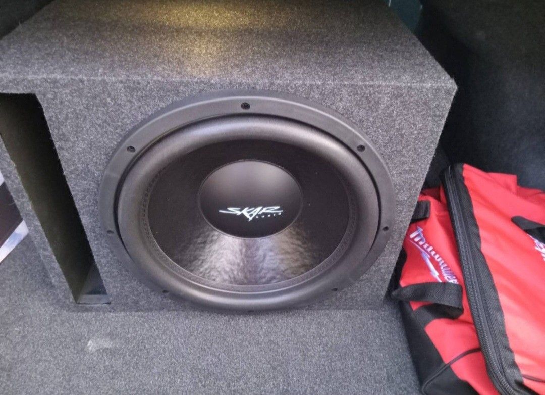 15" Skar DDX Subwoofer In Ported Box 