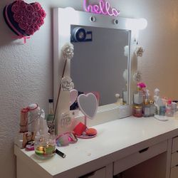 Makeup Vanity