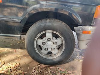Barely Used 4 Kumho Tires