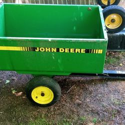 John Deere 15 Dump Cart
