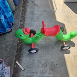 Radio Flyer Worm