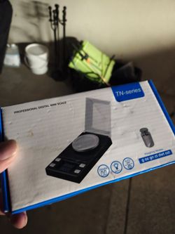 Mini scale. Never used