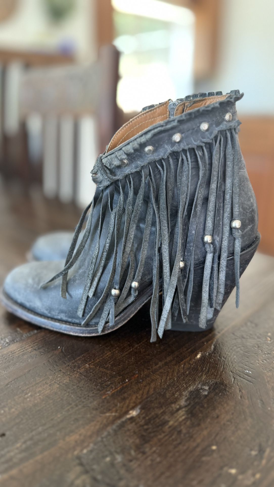 Women’s Lucchese Fringe Boots 7.5