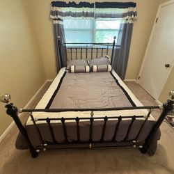 Hamilton Chromo low Footend Iron/metal Queen Bed In Bkack
