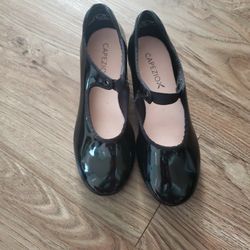 Tap Shoes Size 2