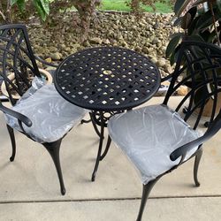 3 Piece Bistro Patio Table Set Cast Aluminum Outdoor with Grey Cushions