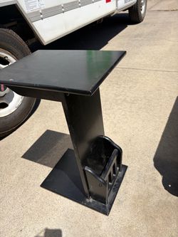 Table (side)