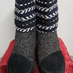 LADIES BOOTS TOMS JAQUARD NEPAL PULL-ON BOOTS  Size: 7.5