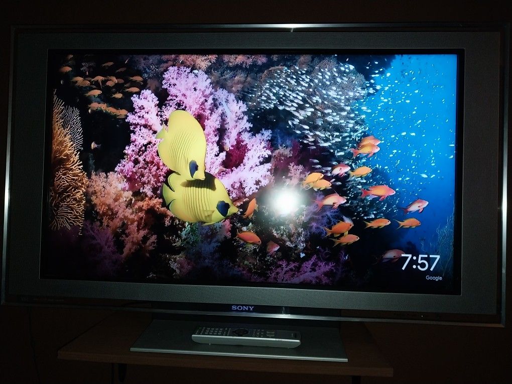 40 Inch Sony Bravia TV w/Google Chromecast