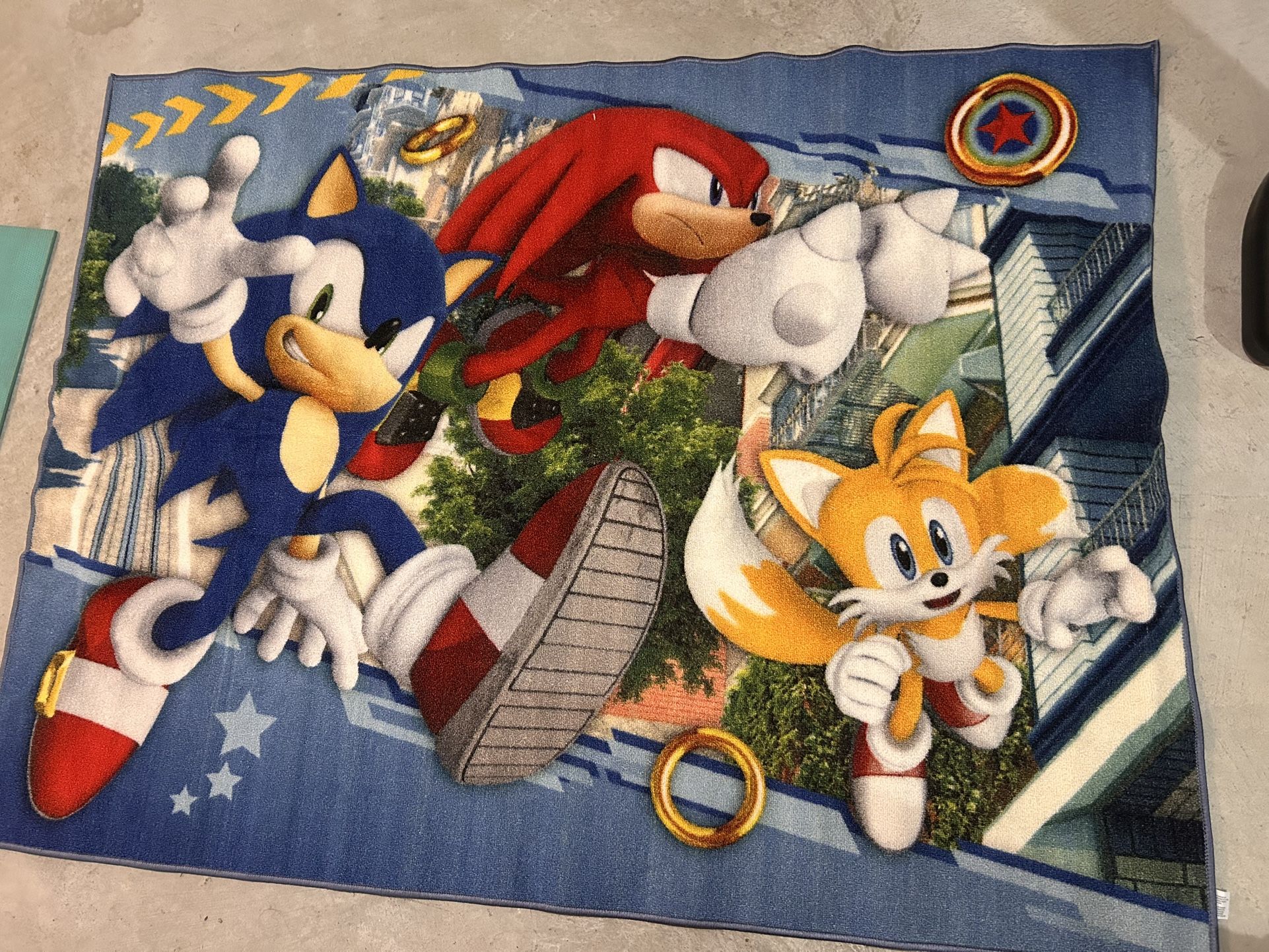 Sonic Area Rug 69 x 52 