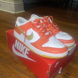 Nike Dunks