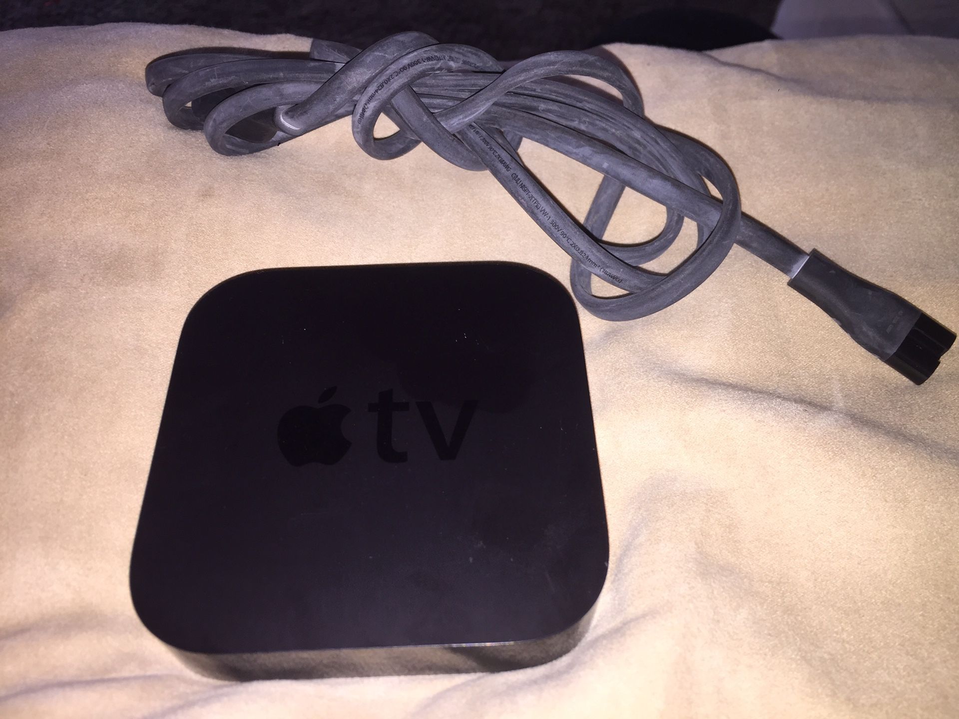 Apple TV A1427 is 3rd generation (missing control)