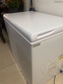 White Chest Freezer