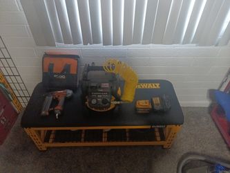 DeWalt Air Compressor Cordless