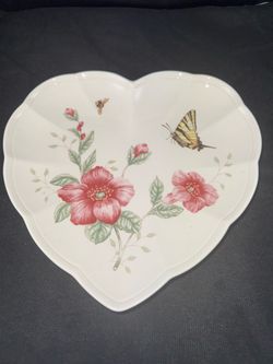 Butterfly Meadow 9" Heart Shaped Ceramic Porcelain Serving Decorative Dish