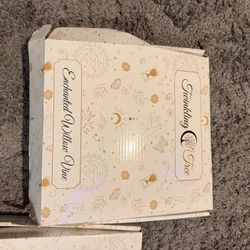 Twinkling Tree Enchanted Willow Vine — Brand New in Box