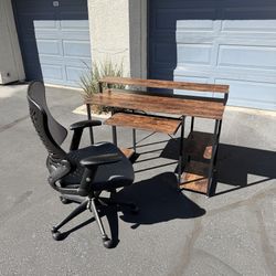 Computer Desk W/Keyboard Tray & Desk Chair