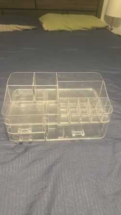 Makeup organizer