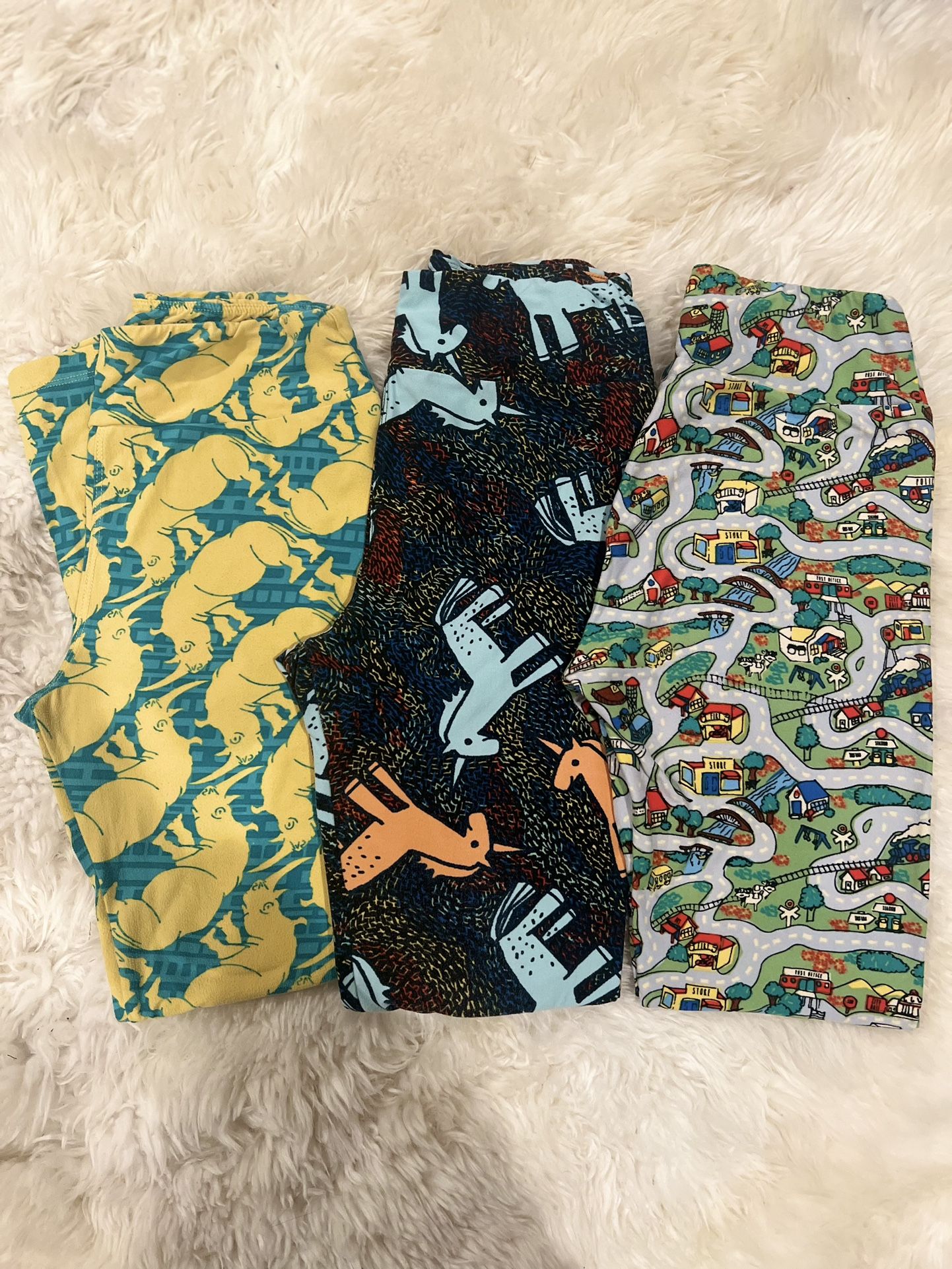 Lularoe Legging Bundle - Super Cute Prints!