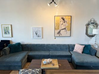 Restoration Hardware Modena Chesterfield Sectional