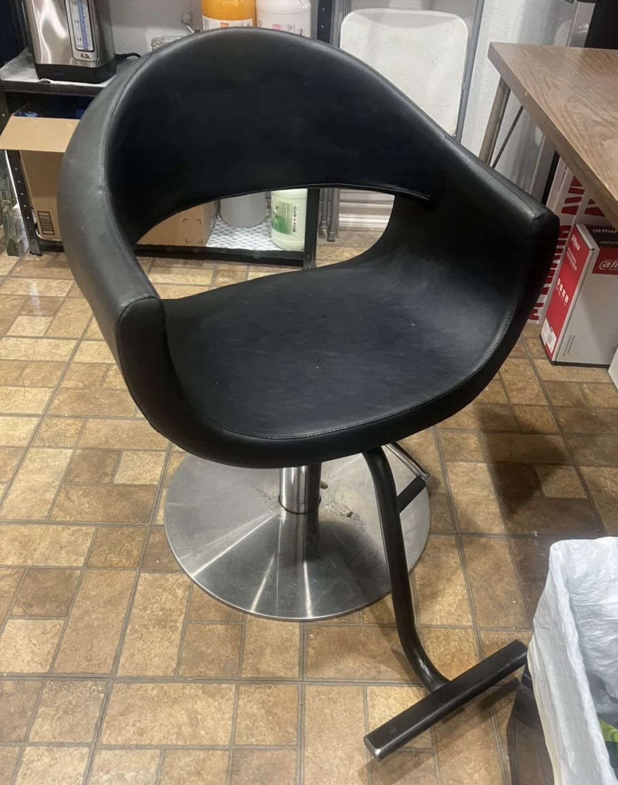 Styling Chair