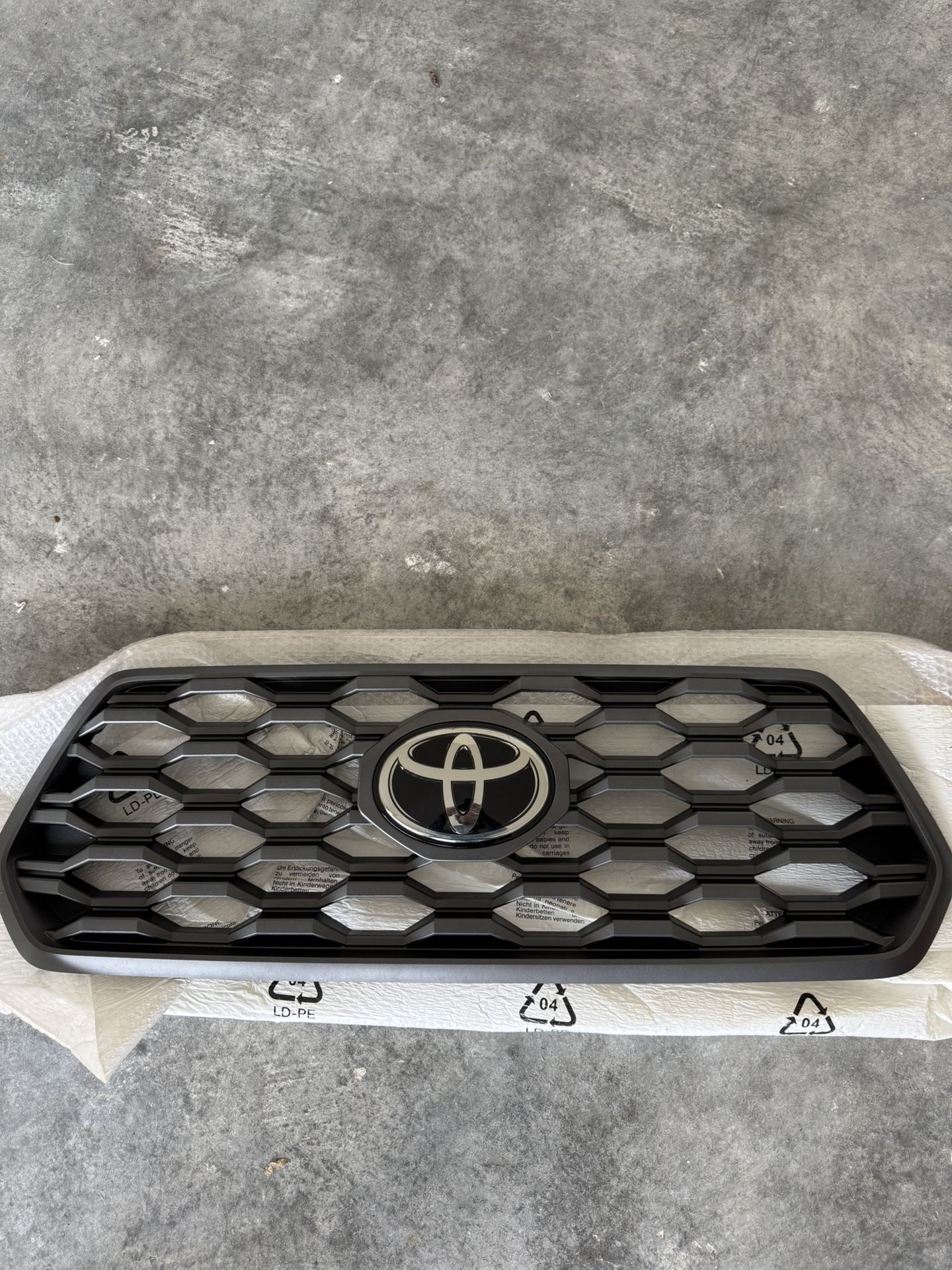 Toyota Tacoma Trd Grill