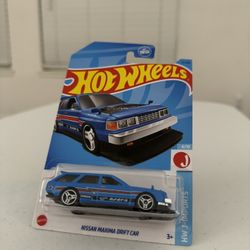 Hot Wheels Nissan Maxima Drift Car / HW J-IMPORTS
