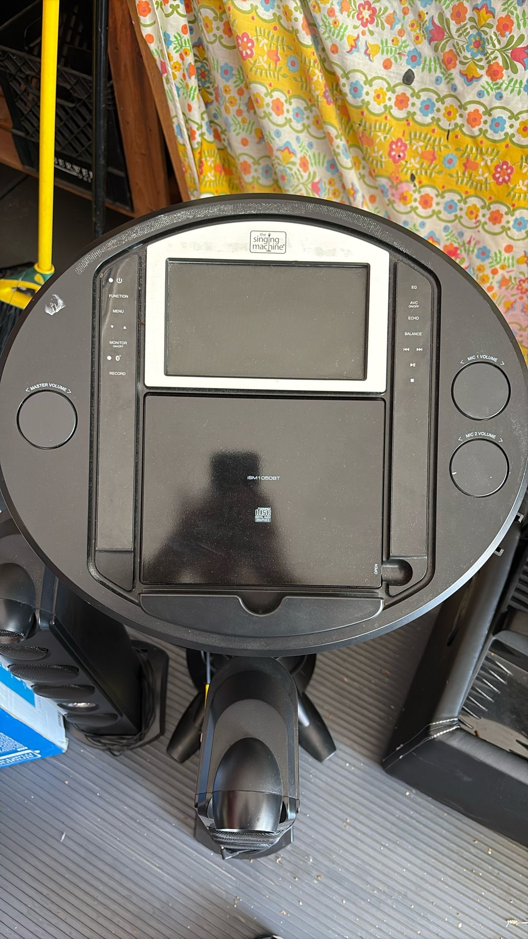 Karaoke Machine - Singing Machine Bundle