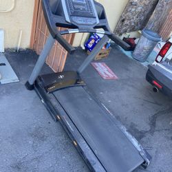 NORDICTRACK TREADMILL 