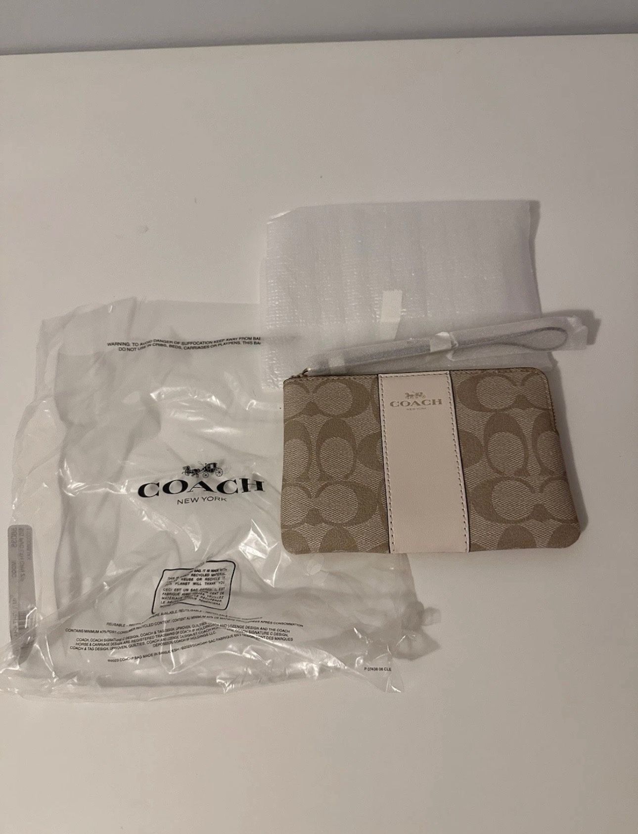 Coach Corner Zip Wristlet