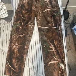 New “Forest” Camo Waterproof Hunting Pants, XL
