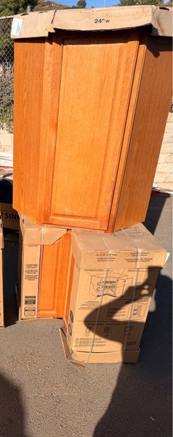 2 New kitchen cabinets( lazy susan, wall corner)