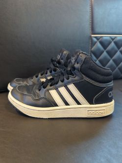 Adidas Sneakers Kids Size 1