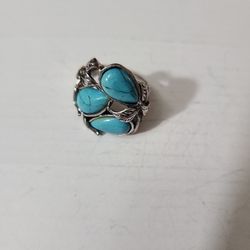 Size 8 Sterling Silver TOURQ.
